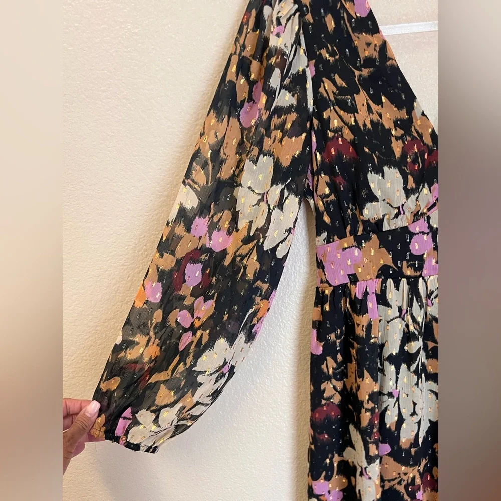 LOFT NWT Metallic Clip Gardenia Cutout High Slit Floral Maxi Dress Size SP - Picture 5 of 15